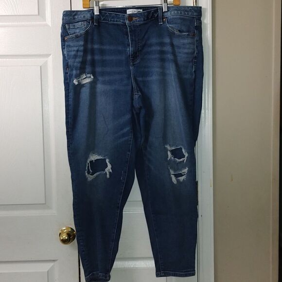 Lane Bryant  distressed skinny cropped jeans  Sz 18 - Picture 1 of 9